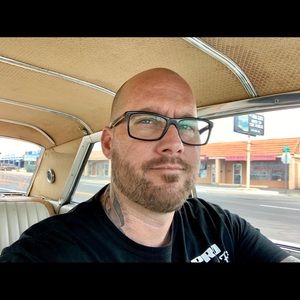 Meet your Posher, Chris